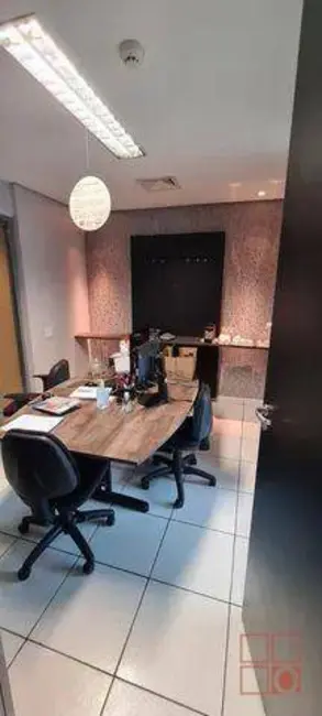 Sala Comercial à venda, 204m2 em Várzea da Barra Funda, São Paulo - SP - imagem 5 Foto 5 de Sala Comercial à venda, 204m2 em Várzea da Barra Funda, São Paulo - SP