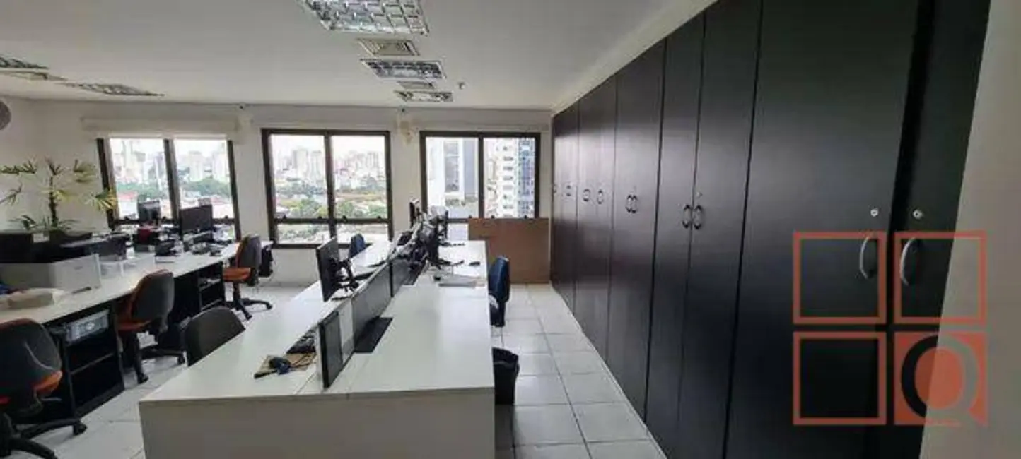 Sala Comercial à venda, 204m2 em Várzea da Barra Funda, São Paulo - SP - imagem 1 Foto 1 de Sala Comercial à venda, 204m2 em Várzea da Barra Funda, São Paulo - SP