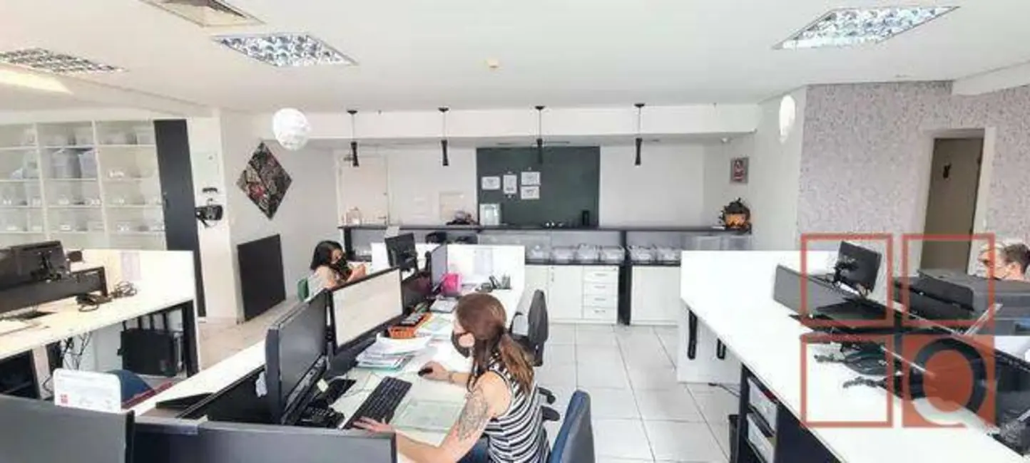 Sala Comercial à venda, 204m2 em Várzea da Barra Funda, São Paulo - SP - imagem 2 Foto 2 de Sala Comercial à venda, 204m2 em Várzea da Barra Funda, São Paulo - SP