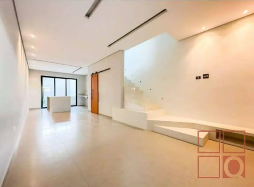 Sobrado com 4 quartos à venda, 150m2 em Vila Carrão, São Paulo - SP - imagem 1 Foto 1 de Sobrado com 4 quartos à venda, 150m2 em Vila Carrão, São Paulo - SP