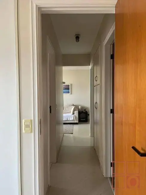 Apartamento com 2 quartos à venda, 61m2 em Aclimação, São Paulo - SP - imagem 6 Foto 6 de Apartamento com 2 quartos à venda, 61m2 em Aclimação, São Paulo - SP