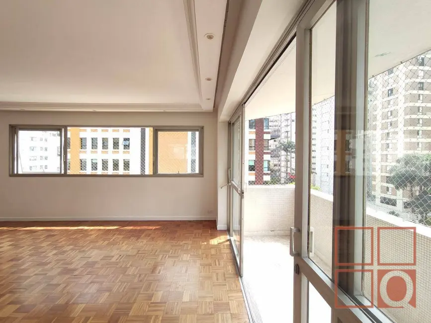 Foto 6 de Apartamento com 3 quartos para alugar, 168m2 em Jardim Paulista, São Paulo - SP