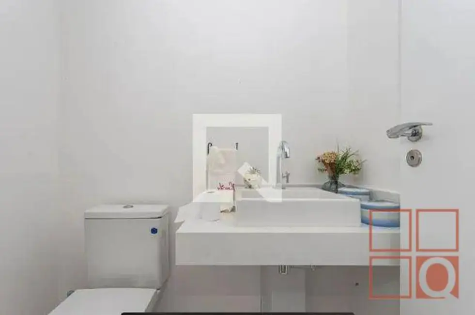 Apartamento com 4 quartos à venda, 109m2 em Vila Mariana, São Paulo - SP - imagem 2 Foto 2 de Apartamento com 4 quartos à venda, 109m2 em Vila Mariana, São Paulo - SP