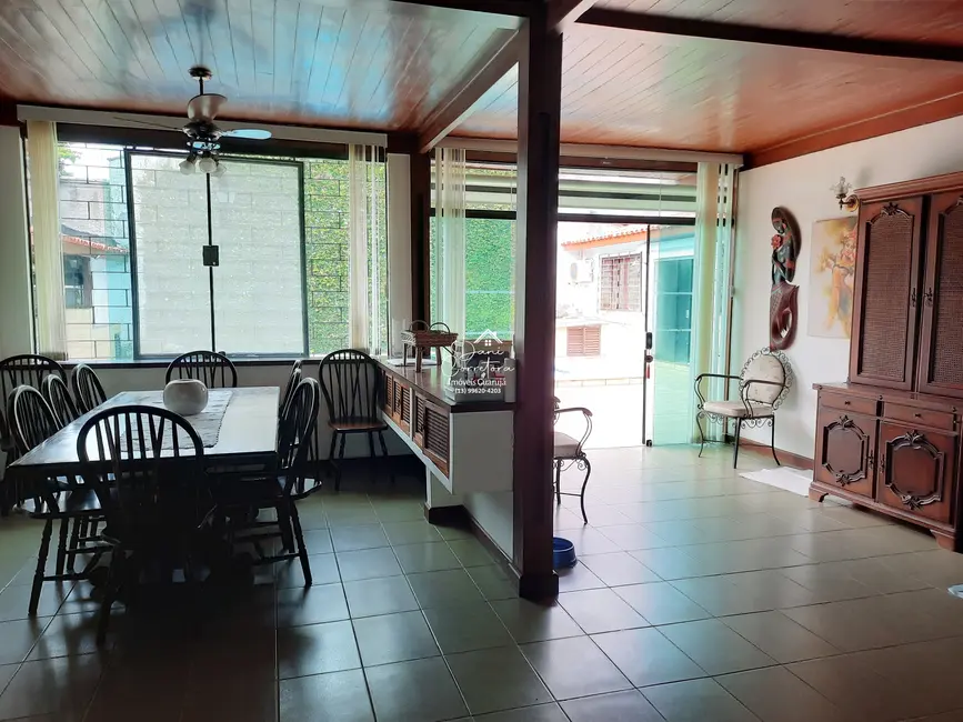 Sobrado com 5 quartos à venda, 310m2 em Enseada, Guaruja - SP - imagem 9 Foto 9 de Sobrado com 5 quartos à venda, 310m2 em Enseada, Guaruja - SP