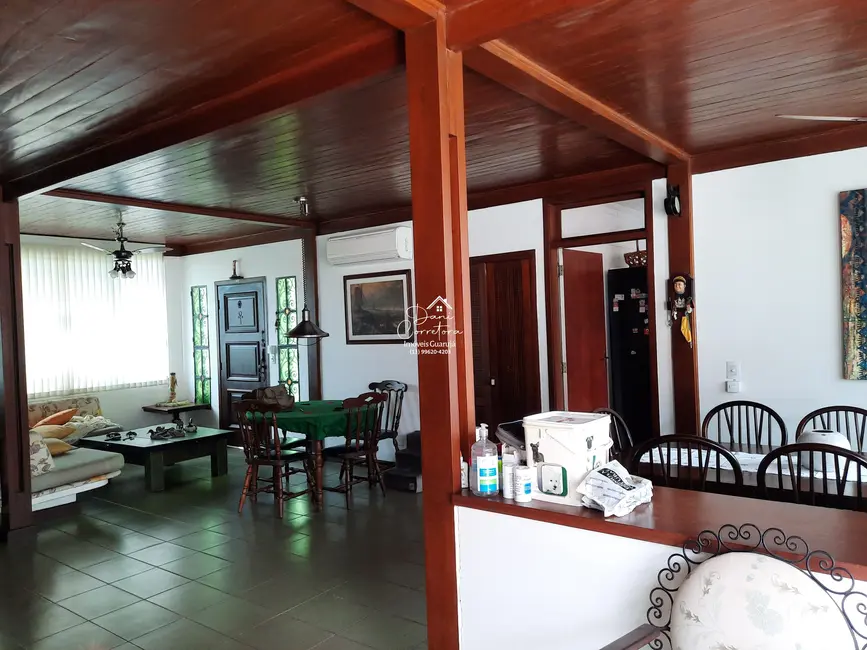 Sobrado com 5 quartos à venda, 310m2 em Enseada, Guaruja - SP - imagem 6 Foto 6 de Sobrado com 5 quartos à venda, 310m2 em Enseada, Guaruja - SP