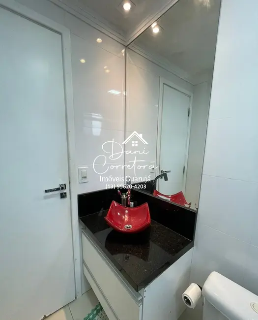 Foto 9 de Apartamento com 3 quartos à venda, 95m2 em Jardim Las Palmas, Guaruja - SP