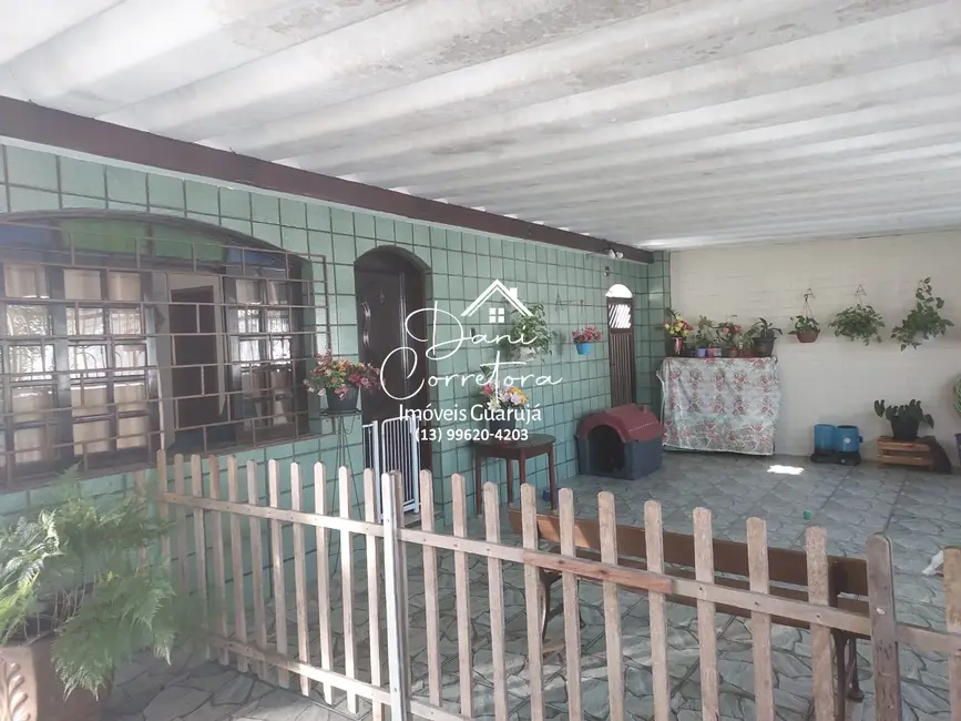 Sobrado com 5 quartos à venda, 200m2 em Jardim Santa Maria, Guaruja - SP - imagem 1 Foto 1 de Sobrado com 5 quartos à venda, 200m2 em Jardim Santa Maria, Guaruja - SP