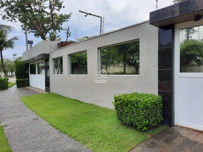 Sobrado com 6 quartos à venda, 440m2 em Balneário Praia do Pernambuco, Guaruja - SP - imagem 2 Foto 2 de Sobrado com 6 quartos à venda, 440m2 em Balneário Praia do Pernambuco, Guaruja - SP