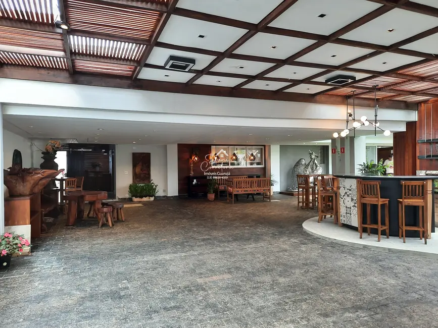 Sobrado com 6 quartos à venda, 440m2 em Balneário Praia do Pernambuco, Guaruja - SP - imagem 6 Foto 6 de Sobrado com 6 quartos à venda, 440m2 em Balneário Praia do Pernambuco, Guaruja - SP