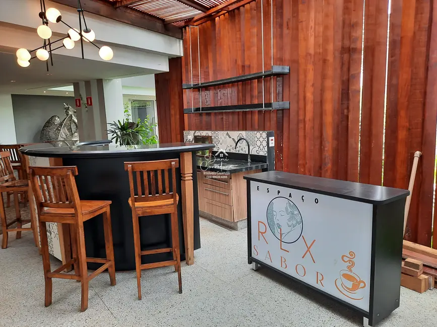 Sobrado com 6 quartos à venda, 440m2 em Balneário Praia do Pernambuco, Guaruja - SP - imagem 5 Foto 5 de Sobrado com 6 quartos à venda, 440m2 em Balneário Praia do Pernambuco, Guaruja - SP