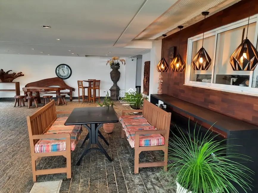 Sobrado com 6 quartos à venda, 440m2 em Balneário Praia do Pernambuco, Guaruja - SP - imagem 3 Foto 3 de Sobrado com 6 quartos à venda, 440m2 em Balneário Praia do Pernambuco, Guaruja - SP