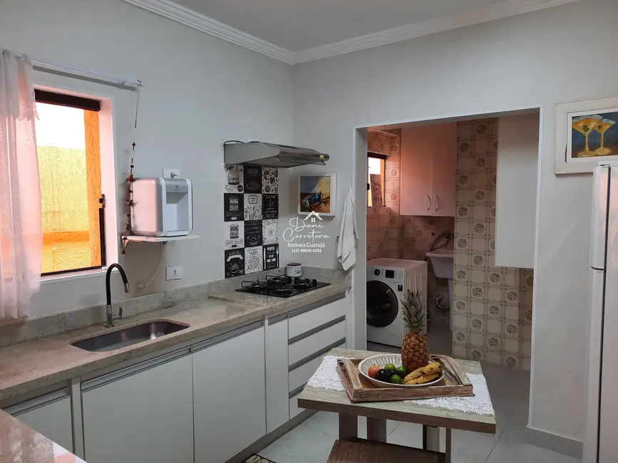 Sobrado com 3 quartos à venda, 249m2 em Enseada, Guaruja - SP - imagem 9 Foto 9 de Sobrado com 3 quartos à venda, 249m2 em Enseada, Guaruja - SP