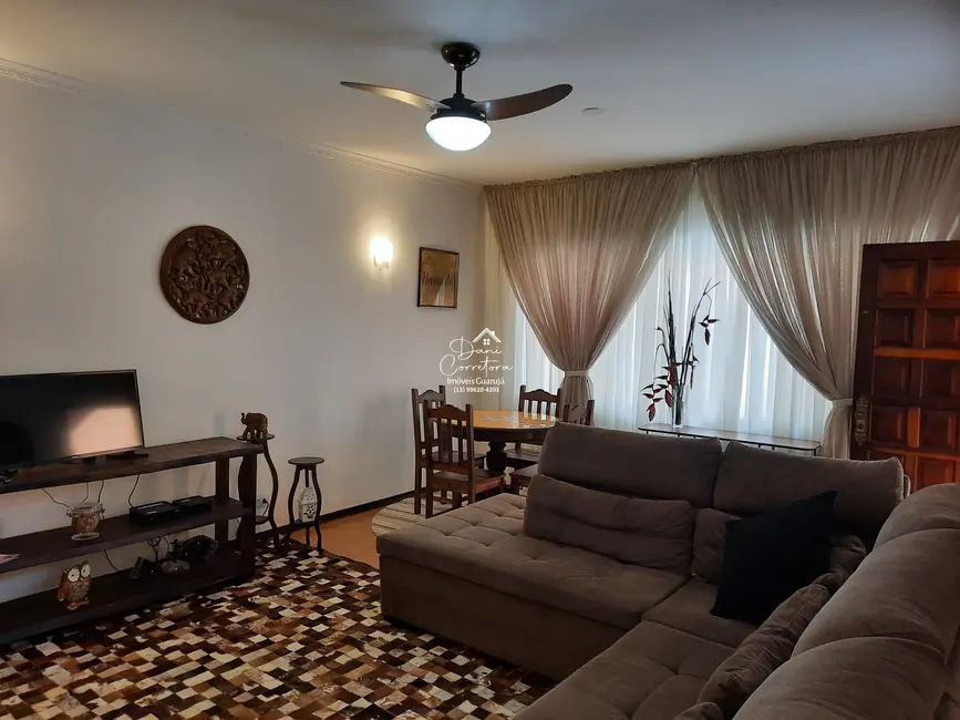 Sobrado com 3 quartos à venda, 249m2 em Enseada, Guaruja - SP - imagem 5 Foto 5 de Sobrado com 3 quartos à venda, 249m2 em Enseada, Guaruja - SP