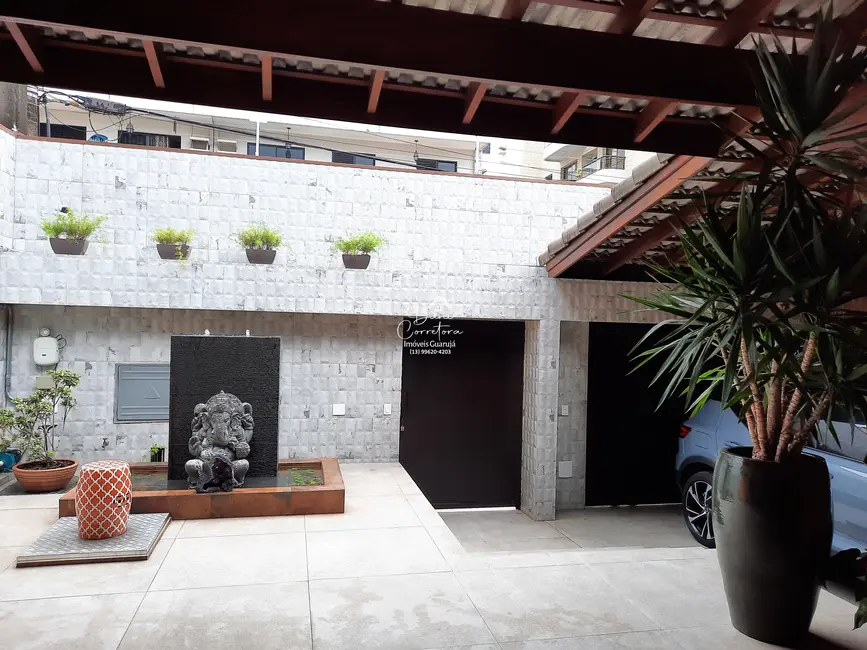 Sobrado com 4 quartos à venda, 334m2 em Enseada, Guaruja - SP - imagem 4 Foto 4 de Sobrado com 4 quartos à venda, 334m2 em Enseada, Guaruja - SP