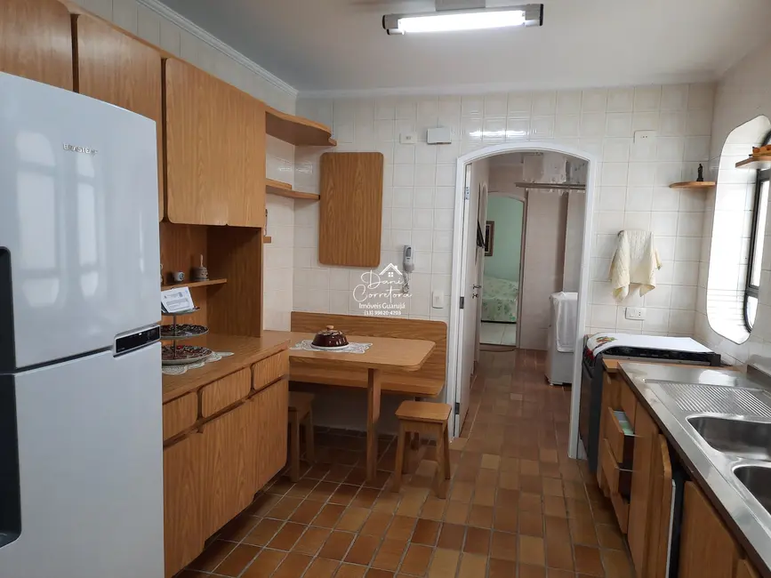 Foto 9 de Apartamento com 3 quartos à venda, 190m2 em Vila Luis Antônio, Guaruja - SP