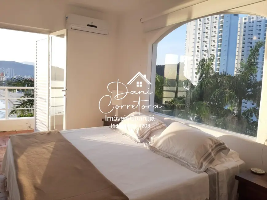 Sobrado com 4 quartos à venda e para alugar, 410m2 em Enseada, Guaruja - SP - imagem 4 Foto 4 de Sobrado com 4 quartos à venda e para alugar, 410m2 em Enseada, Guaruja - SP