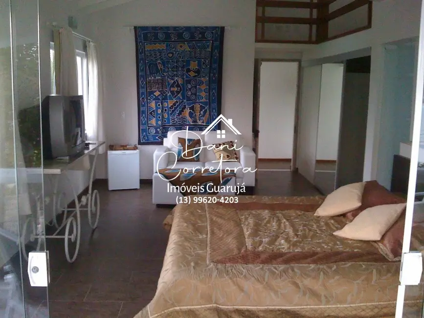 Sobrado com 6 quartos à venda, 411m2 em Enseada, Guaruja - SP - imagem 8 Foto 8 de Sobrado com 6 quartos à venda, 411m2 em Enseada, Guaruja - SP
