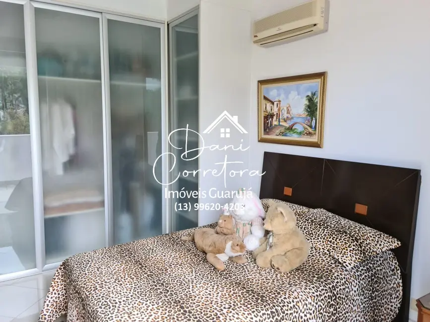 Foto 6 de Sobrado com 6 quartos para alugar, 520m2 em Jardim Acapulco, Guaruja - SP