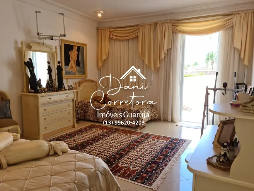 Foto 4 de Sobrado com 6 quartos para alugar, 520m2 em Jardim Acapulco, Guaruja - SP