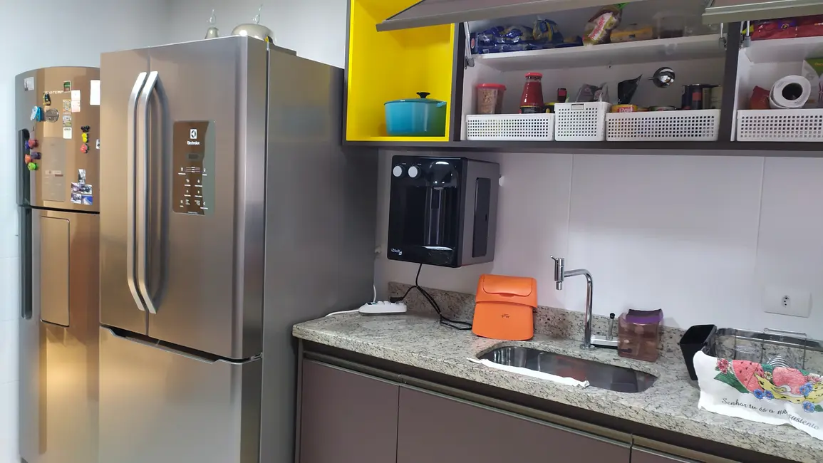 Apartamento com 3 quartos à venda, 144m2 em Pitangueiras, Guaruja - SP - imagem 7 Foto 7 de Apartamento com 3 quartos à venda, 144m2 em Pitangueiras, Guaruja - SP