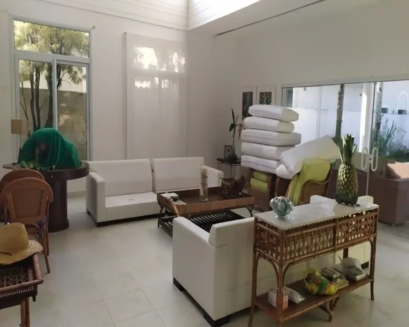 Foto 6 de Sobrado com 6 quartos para alugar, 890m2 em Jardim Acapulco, Guaruja - SP