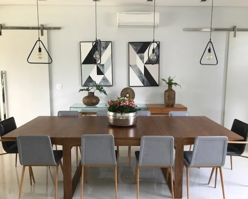 Foto 2 de Sobrado com 8 quartos à venda, 750m2 em Acapulco, Guaruja - SP