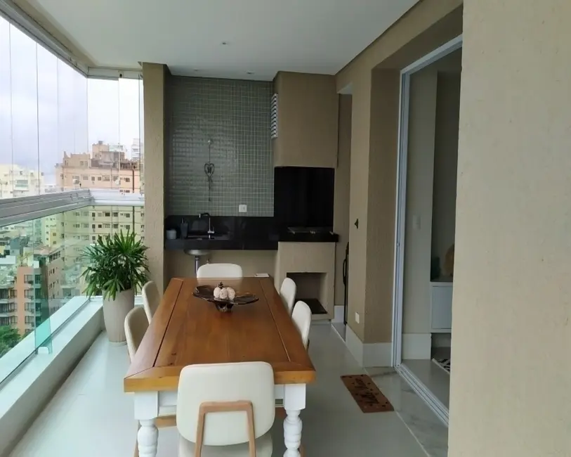 Apartamento com 3 quartos à venda, 170m2 em Jardim Virgínia, Guaruja - SP - imagem 8 Foto 8 de Apartamento com 3 quartos à venda, 170m2 em Jardim Virgínia, Guaruja - SP