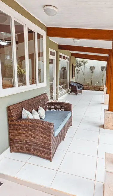 Foto 6 de Sobrado com 3 quartos à venda e para alugar, 150m2 em Balneário Praia do Pernambuco, Guaruja - SP