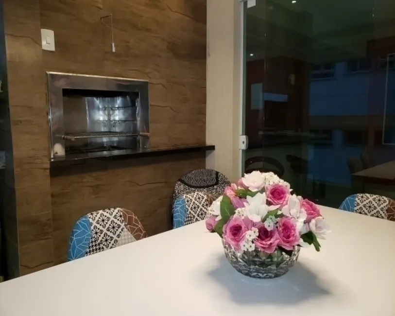 Apartamento com 3 quartos à venda, 132m2 em Pitangueiras, Guaruja - SP - imagem 8 Foto 8 de Apartamento com 3 quartos à venda, 132m2 em Pitangueiras, Guaruja - SP