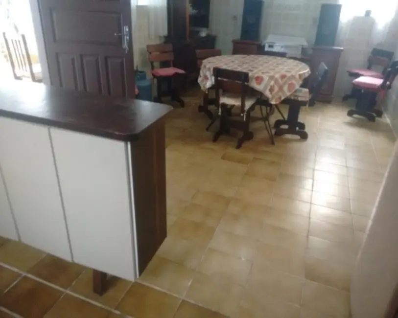 Sobrado com 3 quartos à venda, 130m2 em Pitangueiras, Guaruja - SP - imagem 7 Foto 7 de Sobrado com 3 quartos à venda, 130m2 em Pitangueiras, Guaruja - SP