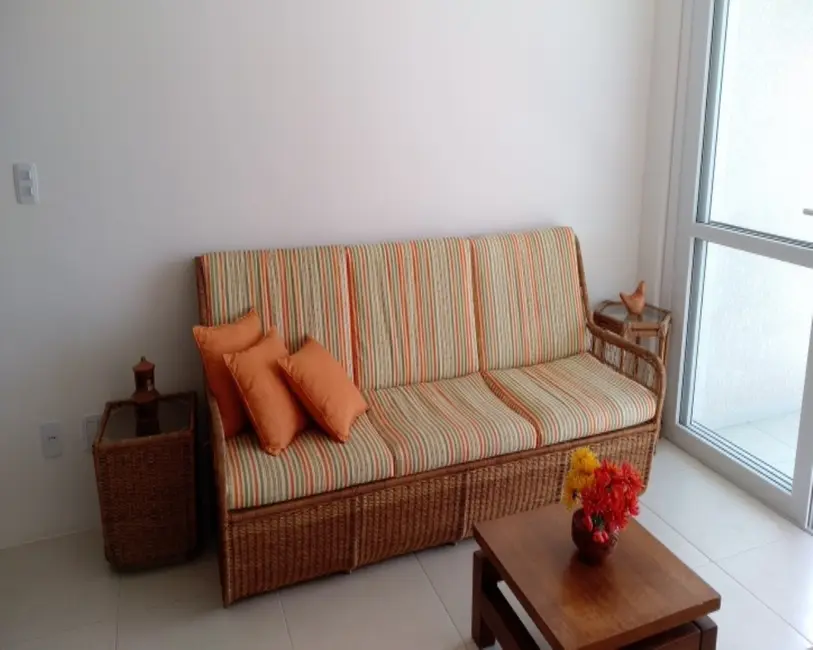 Apartamento com 3 quartos à venda, 110m2 em Pitangueiras, Guaruja - SP - imagem 4 Foto 4 de Apartamento com 3 quartos à venda, 110m2 em Pitangueiras, Guaruja - SP