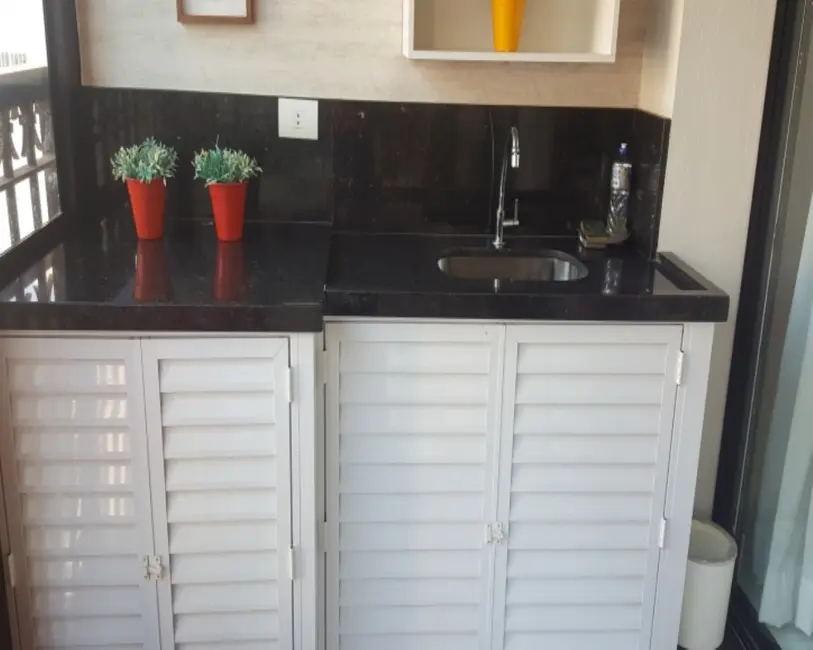 Apartamento com 3 quartos à venda, 150m2 em Pitangueiras, Guaruja - SP - imagem 6 Foto 6 de Apartamento com 3 quartos à venda, 150m2 em Pitangueiras, Guaruja - SP