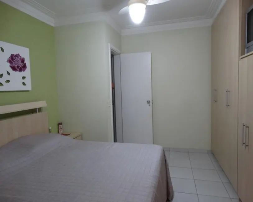 Apartamento com 3 quartos à venda, 86m2 em Pitangueiras, Guaruja - SP - imagem 5 Foto 5 de Apartamento com 3 quartos à venda, 86m2 em Pitangueiras, Guaruja - SP