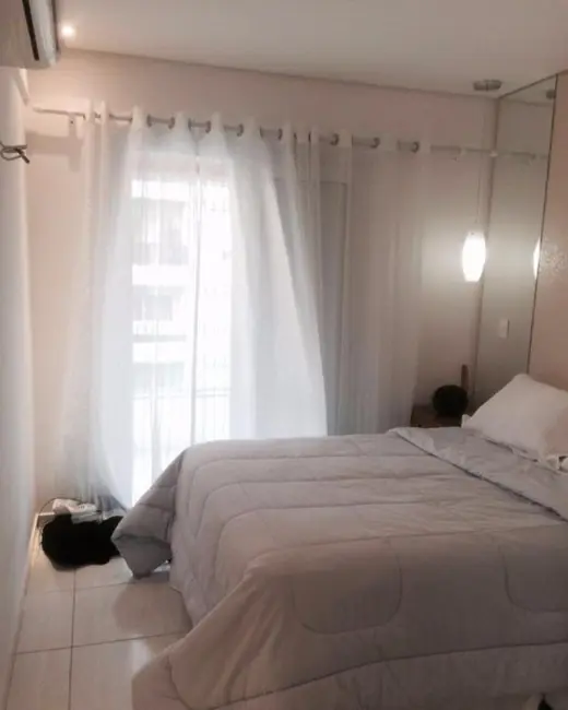 Foto 3 de Apartamento com 3 quartos à venda, 105m2 em Jardim Las Palmas, Guaruja - SP