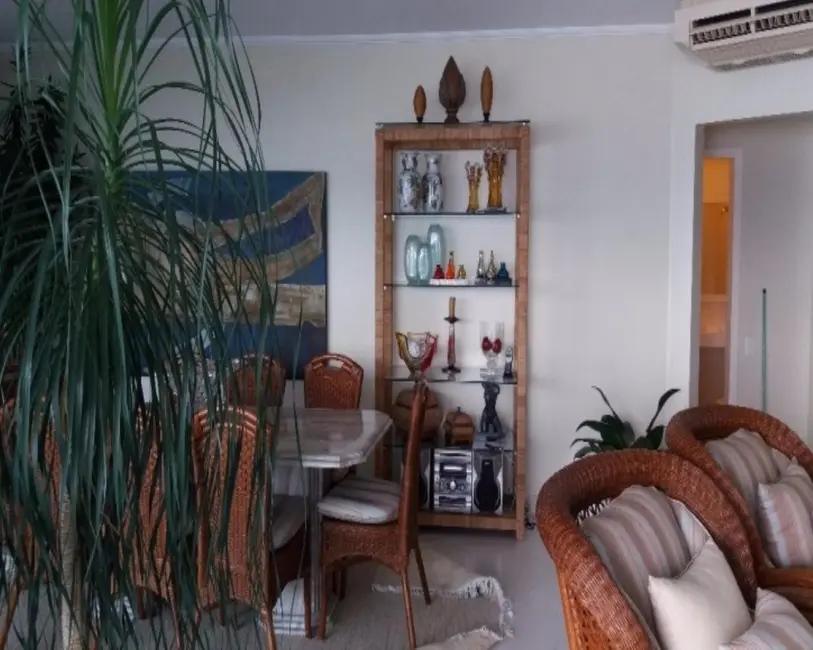 Foto 5 de Apartamento com 3 quartos à venda, 168m2 em Jardim Astúrias, Guaruja - SP