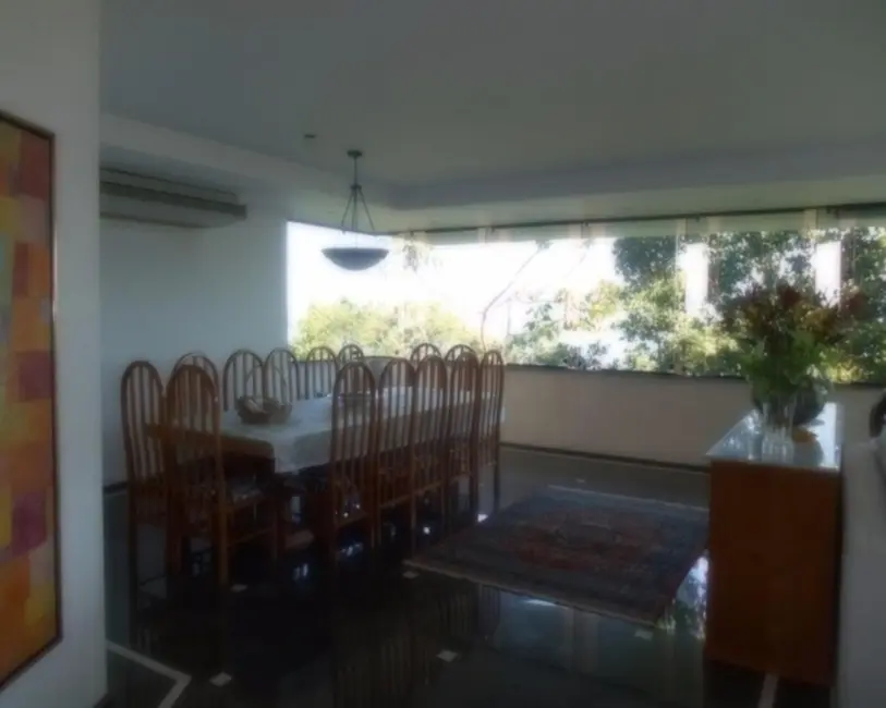 Sobrado com 6 quartos à venda, 760m2 em Guaruja - SP - imagem 8 Foto 8 de Sobrado com 6 quartos à venda, 760m2 em Guaruja - SP