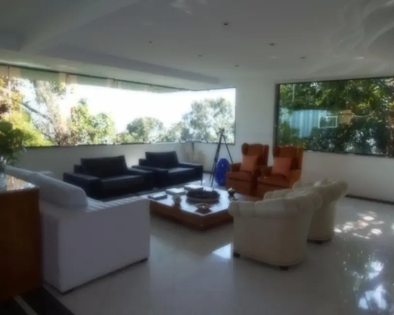 Sobrado com 6 quartos à venda, 760m2 em Guaruja - SP - imagem 9 Foto 9 de Sobrado com 6 quartos à venda, 760m2 em Guaruja - SP