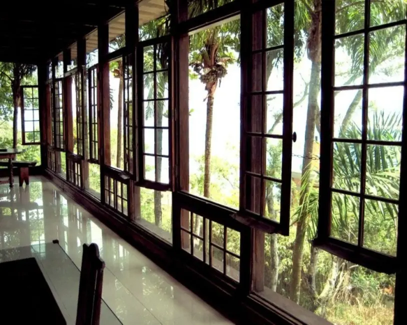 Foto 1 de Sobrado com 3 quartos à venda, 360m2 em Guaruja - SP