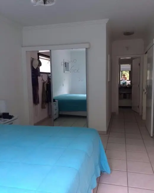 Apartamento com 4 quartos à venda, 225m2 em Guaruja - SP - imagem 3 Foto 3 de Apartamento com 4 quartos à venda, 225m2 em Guaruja - SP