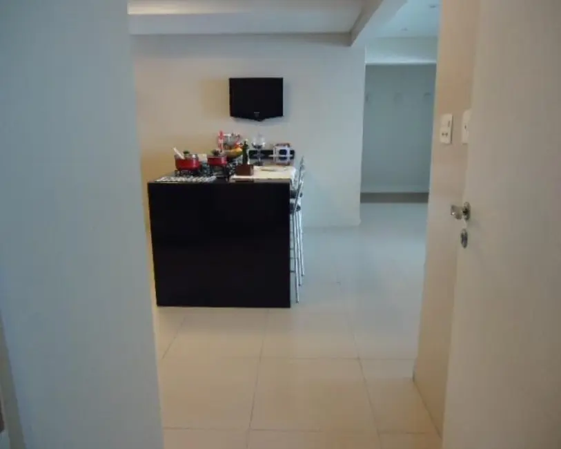 Apartamento com 3 quartos à venda, 174m2 em Pitangueiras, Guaruja - SP - imagem 5 Foto 5 de Apartamento com 3 quartos à venda, 174m2 em Pitangueiras, Guaruja - SP