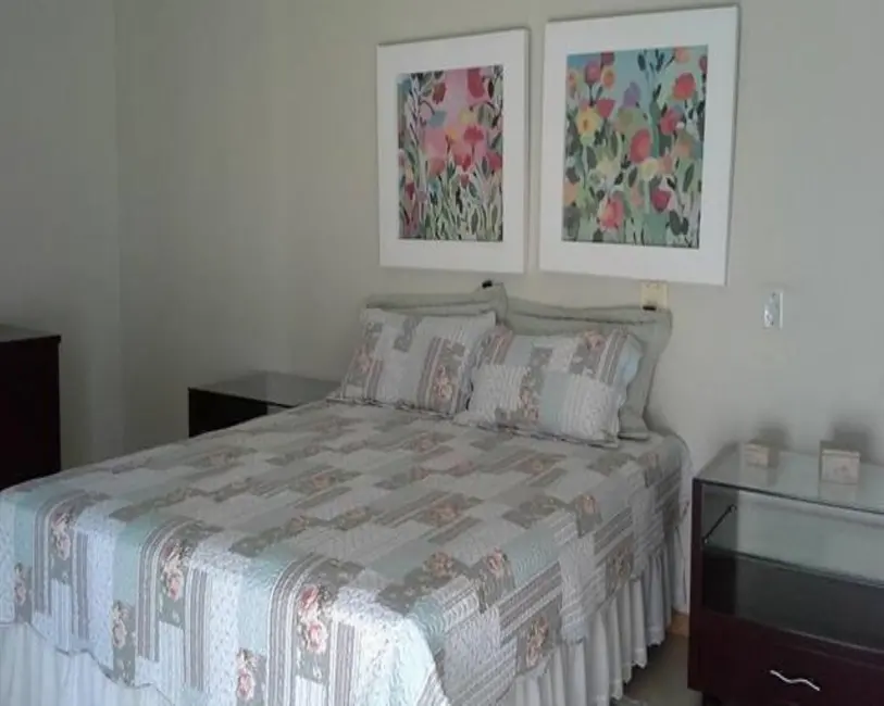 Apartamento com 3 quartos à venda, 220m2 em Pitangueiras, Guaruja - SP - imagem 8 Foto 8 de Apartamento com 3 quartos à venda, 220m2 em Pitangueiras, Guaruja - SP