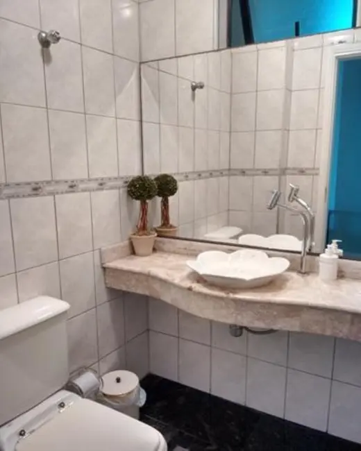 Apartamento com 3 quartos à venda, 188m2 em Pitangueiras, Guaruja - SP - imagem 3 Foto 3 de Apartamento com 3 quartos à venda, 188m2 em Pitangueiras, Guaruja - SP