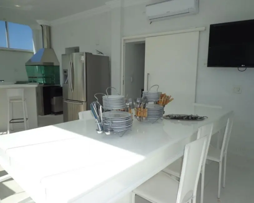 Foto 4 de Apartamento com 4 quartos à venda, 450m2 em Pitangueiras, Guaruja - SP