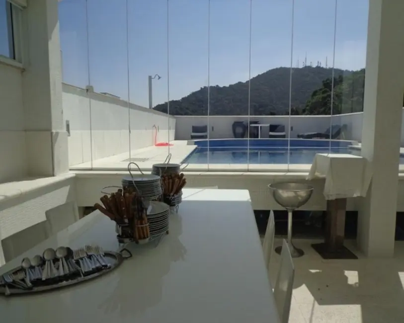 Foto 1 de Apartamento com 4 quartos à venda, 450m2 em Pitangueiras, Guaruja - SP