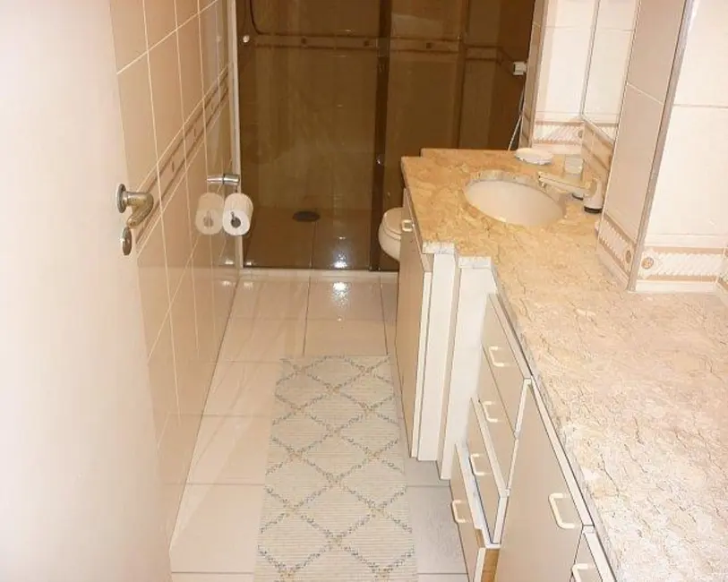 Apartamento com 3 quartos à venda, 190m2 em Pitangueiras, Guaruja - SP - imagem 9 Foto 9 de Apartamento com 3 quartos à venda, 190m2 em Pitangueiras, Guaruja - SP