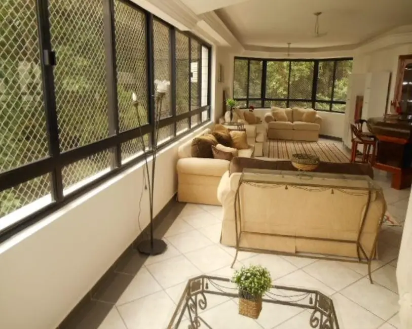 Foto 4 de Apartamento com 4 quartos à venda, 214m2 em Pitangueiras, Guaruja - SP