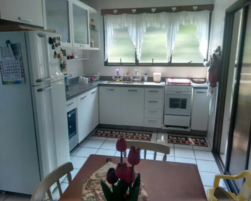 Apartamento com 3 quartos à venda, 172m2 em Morro Sorocotuba, Guaruja - SP - imagem 3 Foto 3 de Apartamento com 3 quartos à venda, 172m2 em Morro Sorocotuba, Guaruja - SP