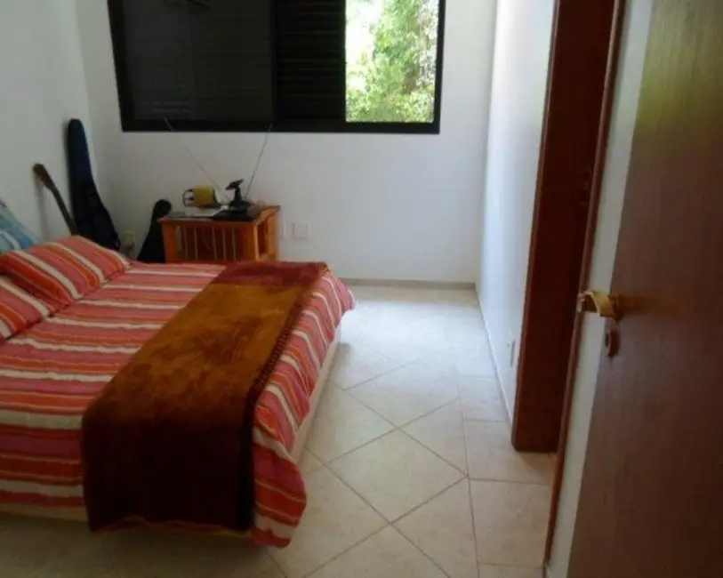 Apartamento com 3 quartos à venda, 200m2 em Pitangueiras, Guaruja - SP - imagem 9 Foto 9 de Apartamento com 3 quartos à venda, 200m2 em Pitangueiras, Guaruja - SP