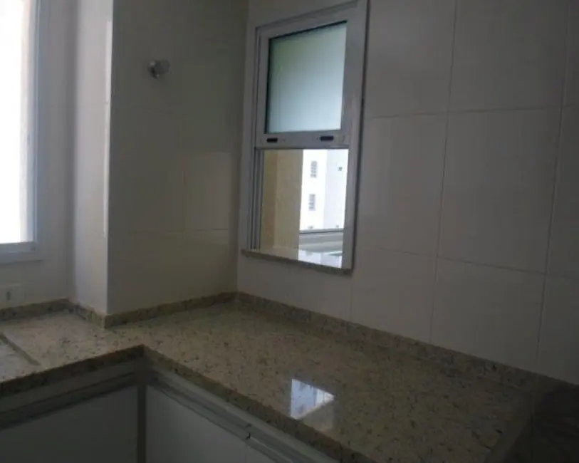 Foto 9 de Apartamento com 3 quartos à venda, 98m2 em Pitangueiras, Guaruja - SP