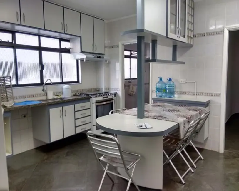 Apartamento com 3 quartos à venda, 143m2 em Pitangueiras, Guaruja - SP - imagem 9 Foto 9 de Apartamento com 3 quartos à venda, 143m2 em Pitangueiras, Guaruja - SP